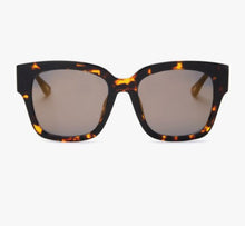 Load image into Gallery viewer, Bella II Oversized Sunglasses