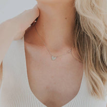 Load image into Gallery viewer, Miracle Heart Necklace