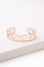 Load image into Gallery viewer, Kathleen Rose Gold Star-shaped Bracelet