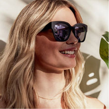Load image into Gallery viewer, Bella II Oversized Sunglasses