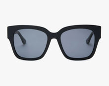 Load image into Gallery viewer, Bella II Oversized Polarized Sunglasses